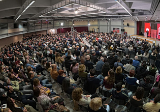 ΚΚΕ: Μηνύματα από το Κόμμα Τουντέχ του Ιράν, τα ΚΚ Ισραήλ και Τουρκίας, σε μεγάλη συγκέντρωση στο ΣΕΦ