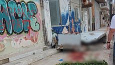 Κόρινθος: Πώς έγινε η αδιανόητη τραγωδία – Σοκάρουν οι εικόνες από το σημείο που καταπλακώθηκε η 43χρονη