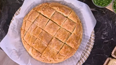 Συνταγή: Σπιτική κρεατόπιτα