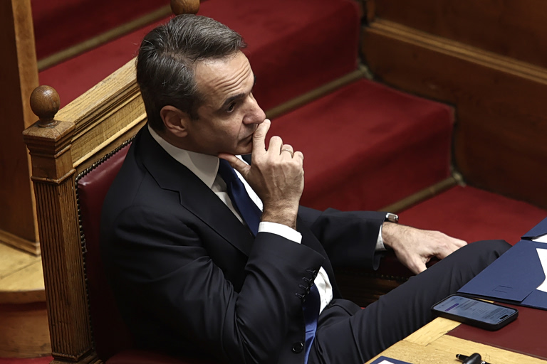 Μητσοτάκης για Κράτος Δικαίου: Δια-φυγή προς τα μπρος μέσω... θεσμικών αλλαγών - Οι τελευταίες γραμμές άμυνας του Μαξίμου