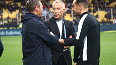 Ο Λανουά σε αναμμένα κάρβουνα με τους ξένους διαιτητές