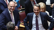 Μακάριος Λαζαρίδης: Το παρασκήνιο της παραίτησης