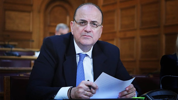 ΠΑΣΟΚ για Λαζαρίδη: Ο πρωθυπουργός της “αριστείας” θα δώσει συγχωροχάρτι  για τις “υπηρεσίες” του κ. Λαζαρίδη στα σκάνδαλα;