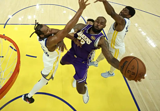 Λεμπρόν Τζέιμς: Ένα ακόμη ιστορικό ορόσημο στο NBA για τον «Βασιλιά»