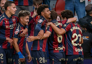 Πήρε το ντέρμπι παραμονής η Λεβάντε, νίκησε 2-0 τη Σεβίλλη