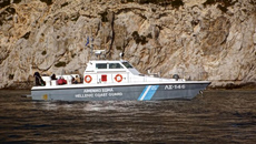 Νέο περιστατικό με μετανάστες στα νότια της Κρήτης- Διασώθηκαν 43 άτομα