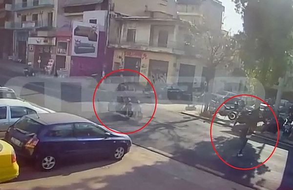 Τροχαίο στη Λιοσίων: Σεσημασμένος για διακίνηση ναρκωτικών ο ανήλικος που παρέσυρε και εγκατέλειψε τη 16χρονη