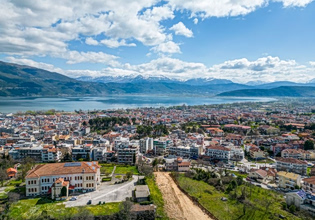 Για τεράστια στεγαστική πίεση έκανε λόγο ο Δήμαρχος Ιωαννιτών