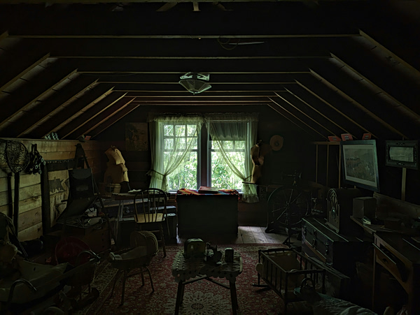 «Η Τρελή Στη Σοφίτα» δεν ήταν ποτέ τρελή