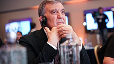 Αμπντουλάχ Γκιουλ: Να αποσύρουμε από κοινού 12 μίλια και casus belli