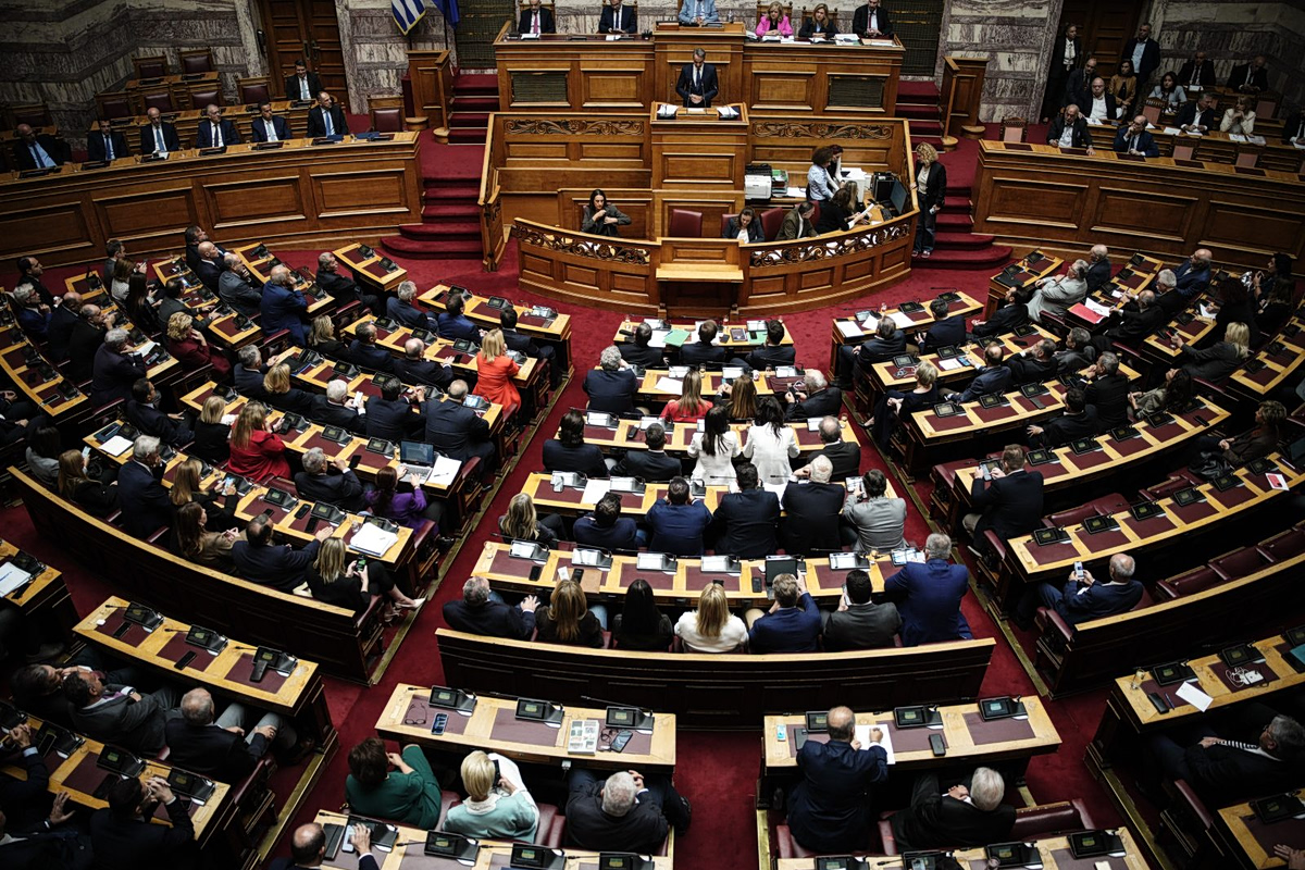 Η προοπτική σύστασης εξεταστικής επιτροπής για τις υποκλοπές τσουρουφλίζει το Μαξίμου