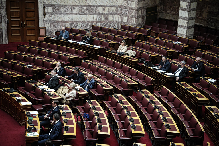 ΟΠΕΚΕΠΕ: Στις 20 Απριλίου θα συνεδριάσει η Επιτροπή Δεοντολογίας της Βουλής για Αθανασίου και Χατζηβασιλείου