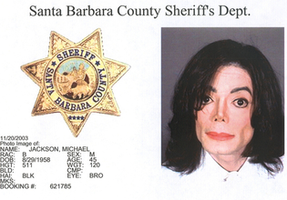 Μπορεί μια νέα βιογραφική ταινία να ξεπλύνει τον Μάικλ Τζάκσον;