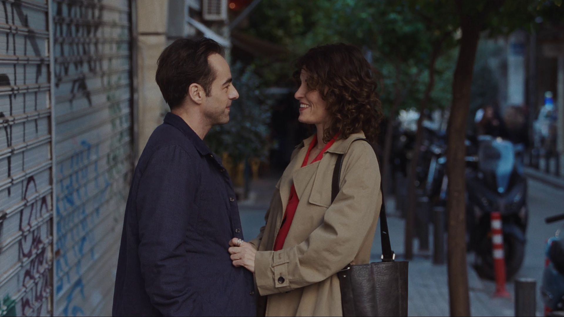 Αποστολακέα