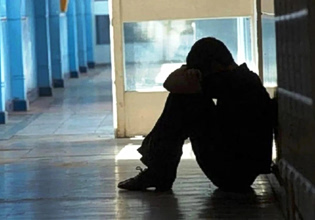 Γιατί αυτοκτονούν οι διπλάσιοι άνθρωποι στην Κρήτη – Τι λέει καθηγητής Ψυχιατρικής