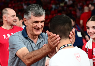 O Μεντιλίμπαρ παρών στο ΣΕΦ για το Game 2 του Ολυμπιακού με τη Μονακό (vid)