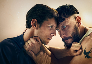 Μετά το Baby Reindeer – Αδυσώπητο, ωμό και βίαιο, το Half Man είναι το πρώτο τηλεοπτικό γεγονός της χρονιάς