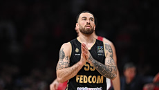 Τι ισχύει με το συμβόλαιο του Μάικ Τζέιμς, την Μπαρτσελόνα και τον Πασκουάλ