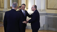 Βουλή: Σε νέο κύκλο εσωστρέφειας η κυβέρνηση – Οι μεγάλες υποθέσεις που πολιορκούν το Μαξίμου