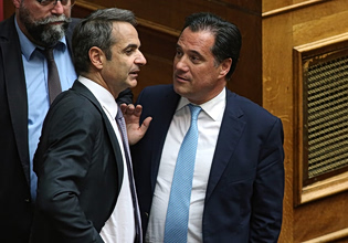 Αδωνις Γεωργιάδης: Επίθεση με εντολή ή ερήμην του Μαξίμου;