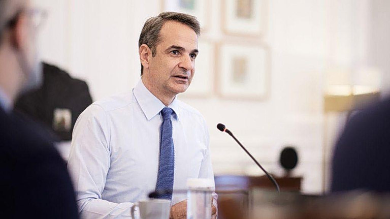 Mitsotakis Announces Social Media Ban for Children Under 15