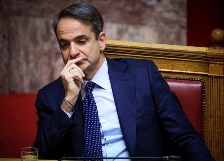 Δημοσκόπηση: Οι κόκκινες κάρτες των πολιτών στην κυβέρνηση – Σε ελεύθερη πτώση η ΝΔ