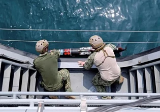 Στενά του Ορμούζ: Έως έξι μήνες θα απαιτηθούν για την απομάκρυνση των ναρκών, εκτιμά το Πεντάγωνο