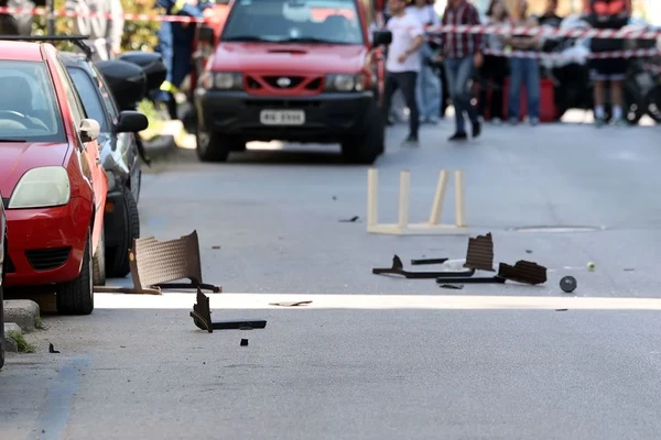 Θεσσαλονίκη: Στο Ψυχιατρικό Νοσοκομείο ο 20χρονος που πετούσε αντικείμενα από το μπαλκόνι του σπιτιού του