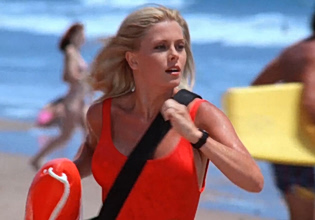 Γιατί η Νικόλ Έγκερτ εγκατέλειψε το Baywatch όταν ήταν η κορυφαία σειρά του πλανήτη