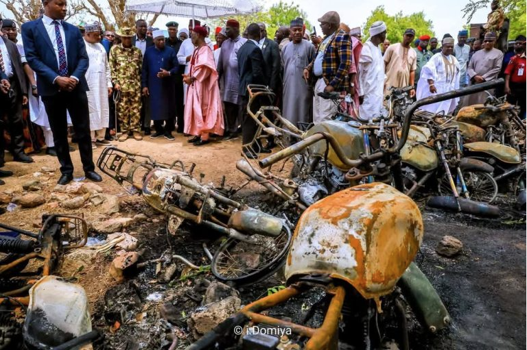 Το Ισλαμικό Κράτος ανέλαβε την ευθύνη για τη σφαγή τουλάχιστον 29 κατοίκων στη Νιγηρία