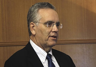 Η Ένωση Εισαγγελέων καταδικάζει την επίθεση στο σπίτι του Ισίδωρου Ντογιάκου