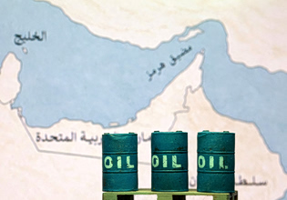 Με την εκεχειρία να φαίνεται ασταθής, ο Κόλπος αναζητεί το μέλλον του