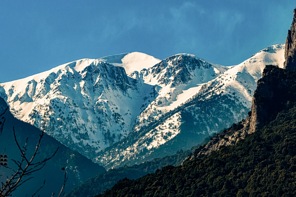 Ο χιονισμένος Όλυμπος με τα «μάτια» του δορυφόρου Sentinel-2