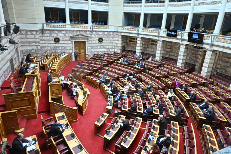 Βουλή: 28 cd οι δικογραφίες του ΟΠΕΚΕΠΕ2 για τα 13 εμπλεκόμενα πολιτικά πρόσωπα