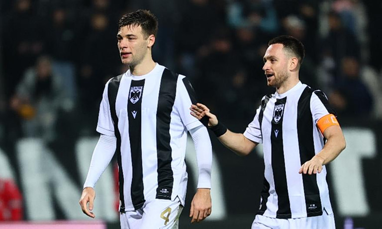 Ζίβκοβιτς στα αποδυτήρια του ΠΑΟΚ: «Από το ντέρμπι με την ΑΕΚ μπορούμε να αλλάξουμε τα πάντα»