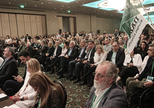 ΠΑΣΟΚ: Οι «πρωτιές» στο νέο Πολιτικό Συμβούλιο – Ποιοι οδηγούν μέχρι στιγμής την κούρσα