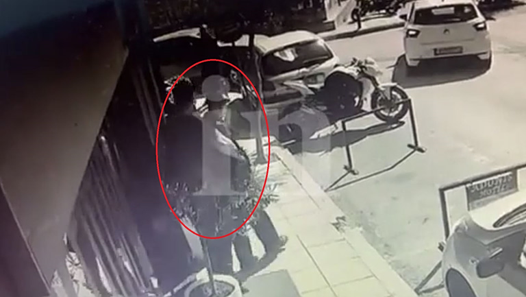 Βίντεο ντοκουμέντο από τη στιγμή της σύλληψης του 89χρονου στην Πάτρα