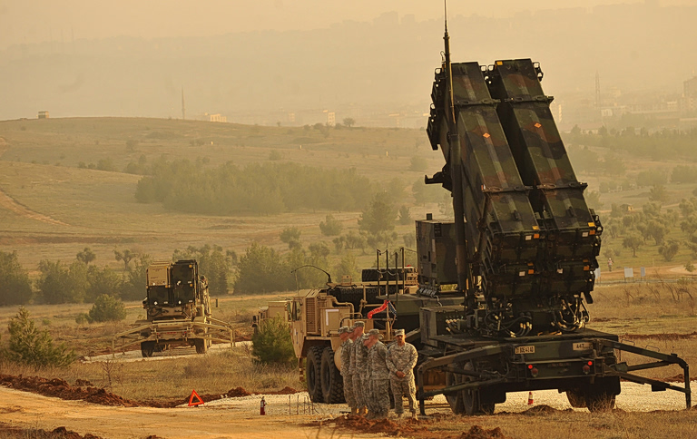 Τι σημαίνει το πολωνικό «όχι» στην αποστολή Patriot στη Μέση Ανατολή