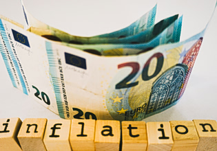 Ο πληθωρισμός κυριαρχεί στην παγκόσμια οικονομία