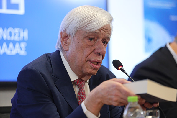 Προκόπης Παυλόπουλος: Δυσοίωνες προβλέψεις για τον τερματισμό του πολέμου στη Μέση Ανατολή