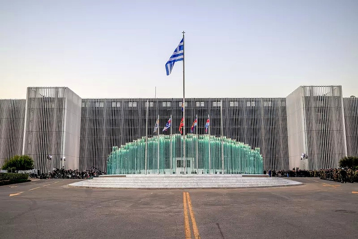 «Ρώσοι χάκερ» παραβίασαν λογαριασμούς email του ΓΕΕΘΑ – Αποκάλυψη Reuters