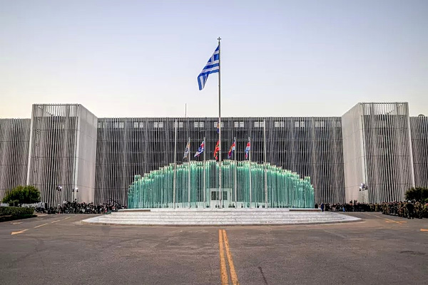 «Ρώσοι χάκερ» παραβίασαν λογαριασμούς email του ΓΕΕΘΑ