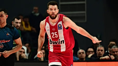 Νέα σενάρια για τον Πίτερς: «Έχει δεσμευτεί εδώ και εβδομάδες»