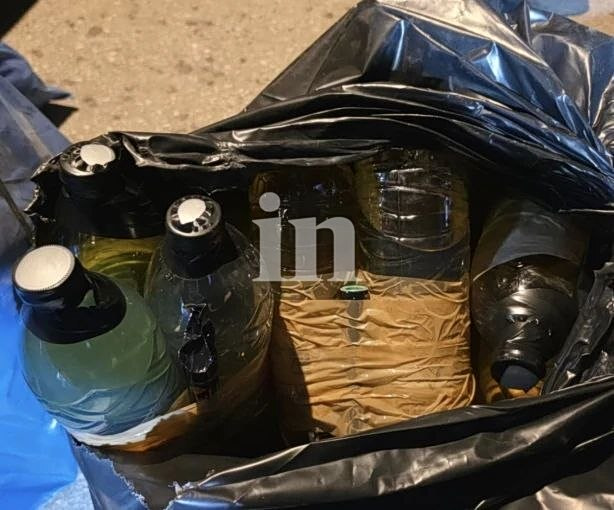 Νέος Κόσμος: Κατέσχεσαν σακούλες με μολότοφ ΒΙΝΤΕΟ-ΦΩΤΟ 25 Νέος Κόσμος: Κατέσχεσαν σακούλες με μολότοφ ΒΙΝΤΕΟ-ΦΩΤΟ