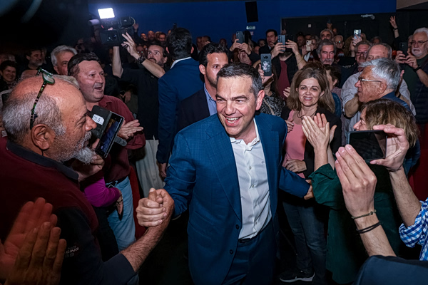 Αλέξης Τσίπρας: «Πρόβα» κυβερνησιμότητας από την Κρήτη – Γρήγορα θα κάνει ξαστεριά