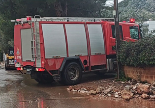 Κακοκαιρία Erminio: Πάνω από 1.100 κλήσεις στην Πυροσβεστική σε όλη την Ελλάδα – 752 μόνο στην Αττική