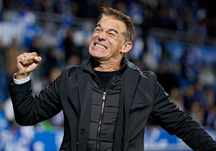 Απίθανη ομιλία του προπονητή της Σεβίλλης: «Θέλω να σας σκοτώσω όλους!» (vid)