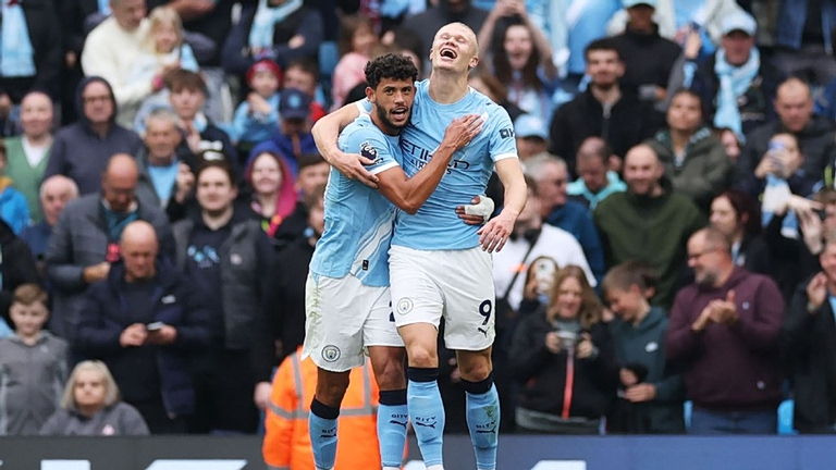 LIVE: Μπέρνλι - Μάντσεστερ Σίτι