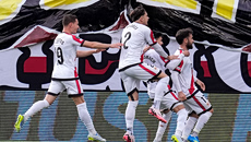 Ράγιο Βαγιεκάνο – ΑΕΚ: Οι Ισπανοί προηγήθηκαν στο 2′ (vid)