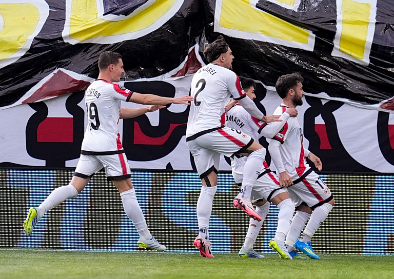 Ράγιο Βαγιεκάνο – ΑΕΚ: Οι Ισπανοί προηγήθηκαν στο 2′ (vid)